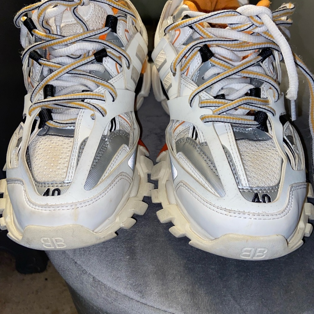 Balencaiage track sneaker size 40 . Worn 4 times . - Picture 6 of 6